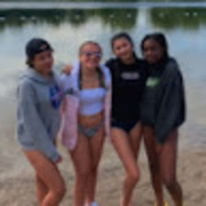 Meet your Posher, Bailey